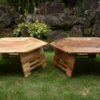 ハニー色とダークウォルナット色